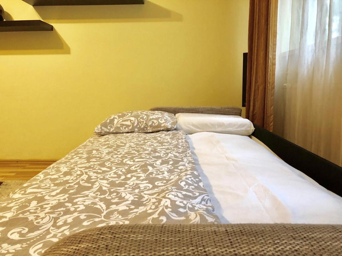 Cozy And Clean Apartment, Near National Arena Bucureşti Exterior foto